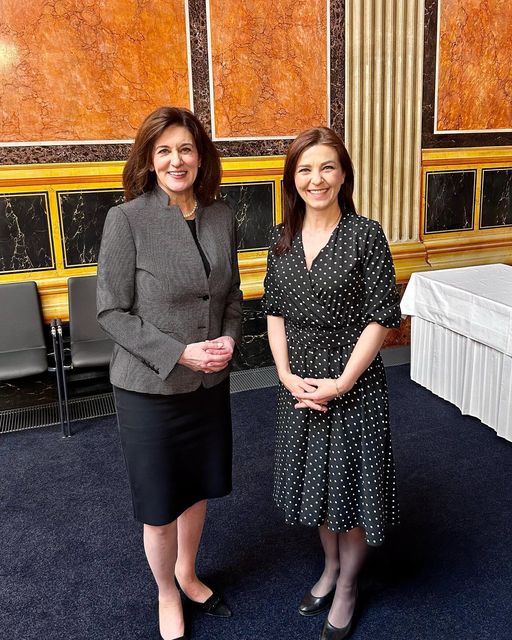 Schwierige internationale Herausforderungen