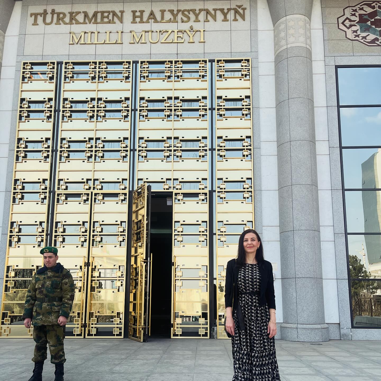 Ewa Ernst-Dziedzic auf Auslandsreise in Turkmenistan im Rahmen der parlamentarischen Freundschaftsgruppe.
