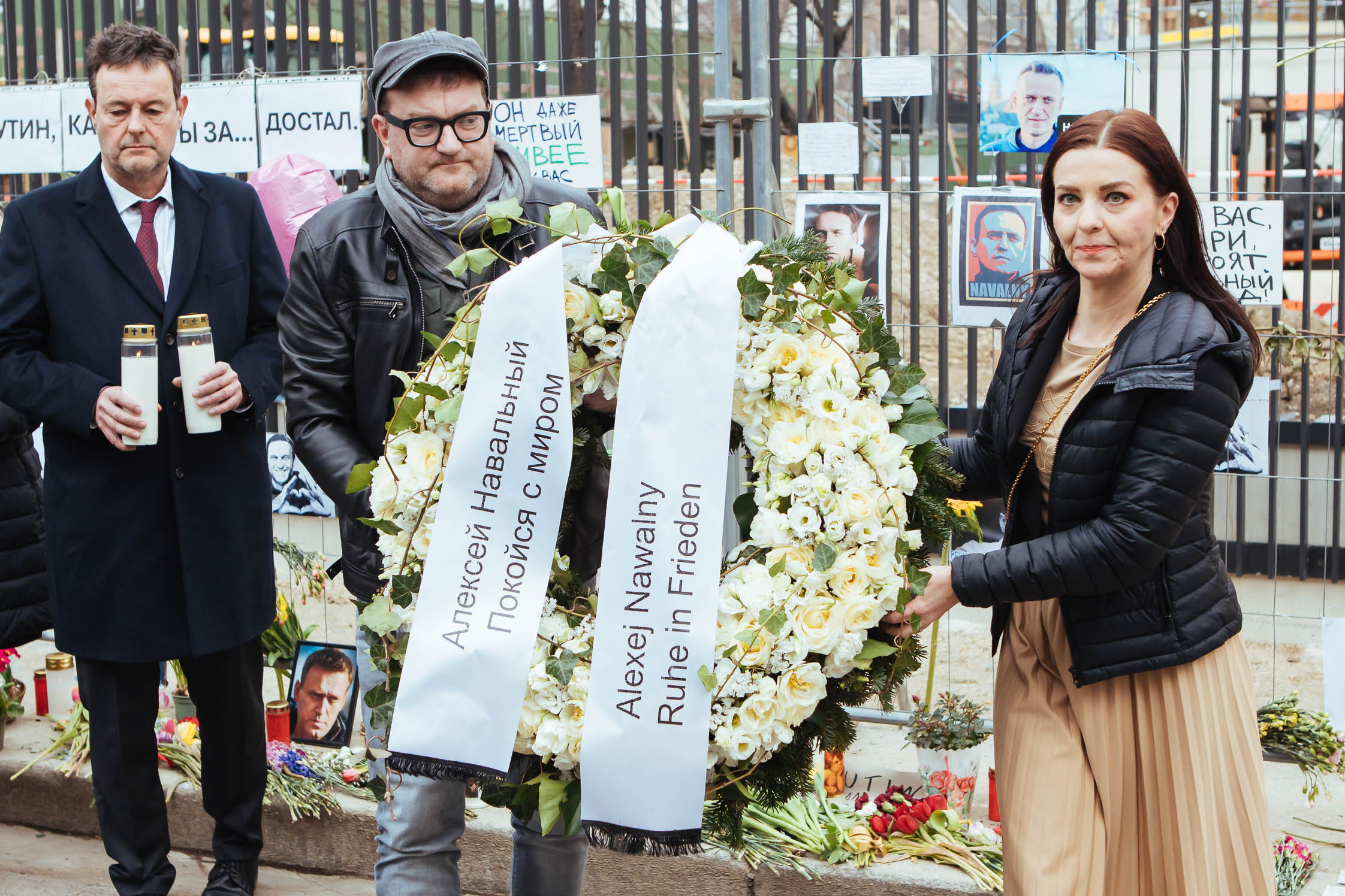 ZUM TOD VON NAWALNY: AUFKLÄRUNG EIN MUSS